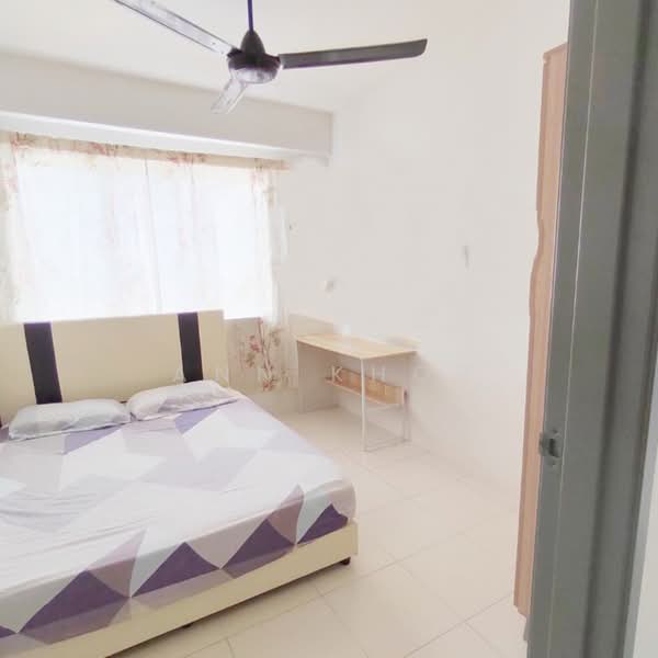 Pangsapuri untuk Disewa di Pangsapuri Suria 1 Batu Kawan - Ann Khor - Bedroom - PropertyGuru.com.my