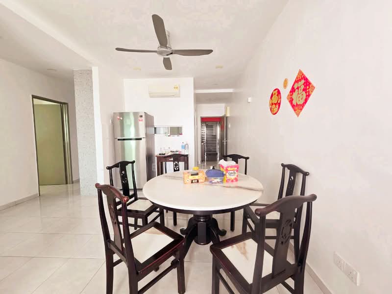 Pangsapuri untuk Dijual di The Rise Collection 3 - Jinelle Ong - Dining Room - PropertyGuru.com.my