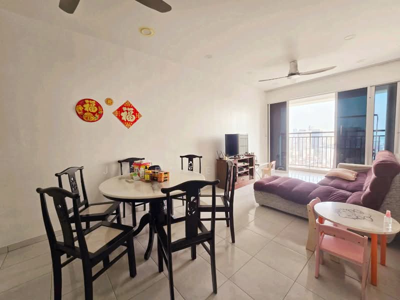 Pangsapuri untuk Dijual di The Rise Collection 3 - Jinelle Ong - Living Room - PropertyGuru.com.my