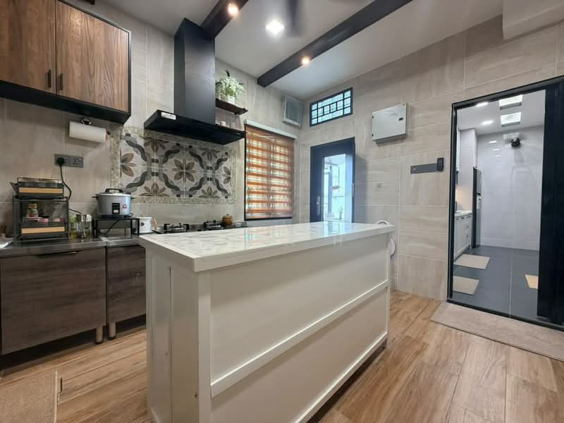 Rumah Berkembar untuk Dijual di Ukay Perdana (Ulu Kelang) - Anna H - Kitchen - PropertyGuru.com.my