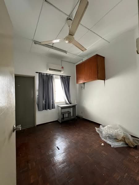 Rumah Teres 2 Tingkat untuk Dijual di Taman Sri Manja (Petaling Jaya) - Ken Lai - Interior - PropertyGuru.com.my