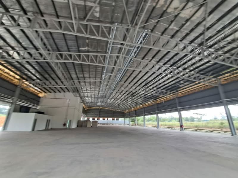 Kilang Terpisah untuk Dijual di Kawasan Perindustrian Lukut (Kota Tinggi) - Alvin Seah - Interior - PropertyGuru.com.my