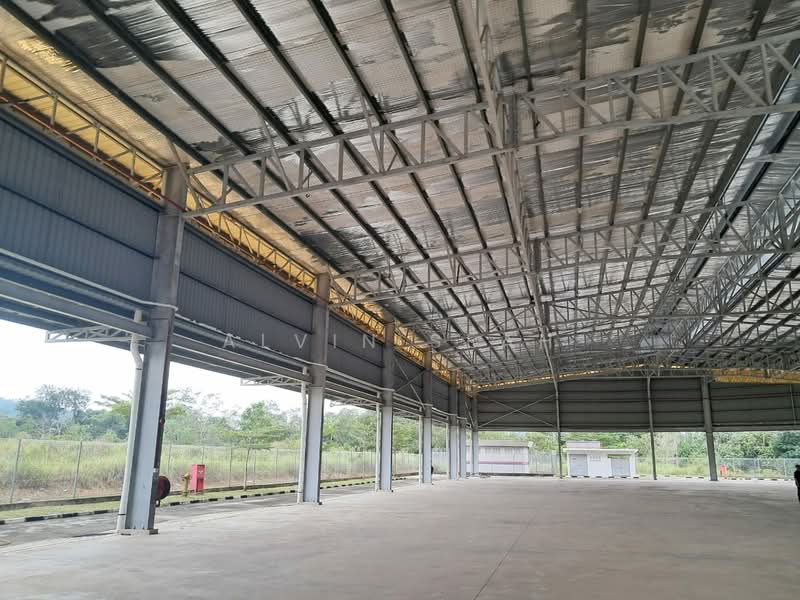 Kilang Terpisah untuk Dijual di Kawasan Perindustrian Lukut (Kota Tinggi) - Alvin Seah - Exterior - PropertyGuru.com.my