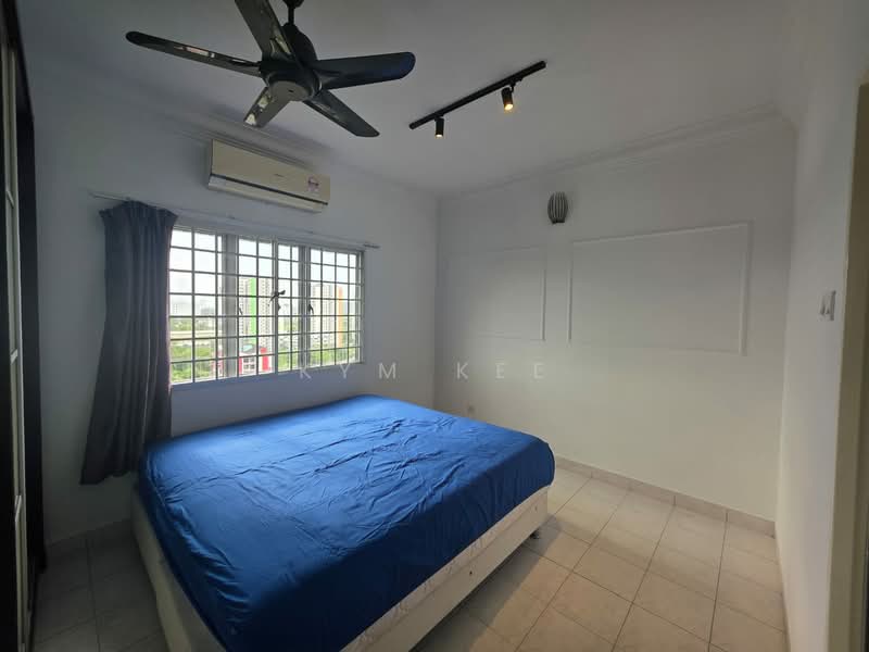 Apartment for Sale at Bistari Impian Apartment - Kym Kee - Bedroom - PropertyGuru.com.my