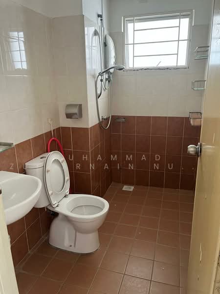 Kondominium untuk Disewa di Pearl Avenue - Muhammad Zulkarnain Nur Salim - Bathroom - PropertyGuru.com.my