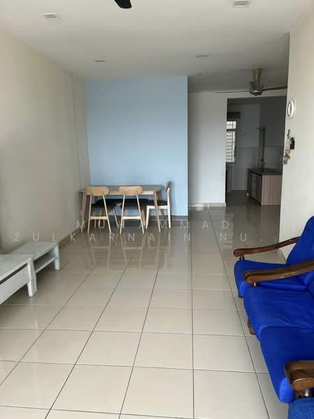 Kondominium untuk Disewa di Pearl Avenue - Muhammad Zulkarnain Nur Salim - Living Room - PropertyGuru.com.my