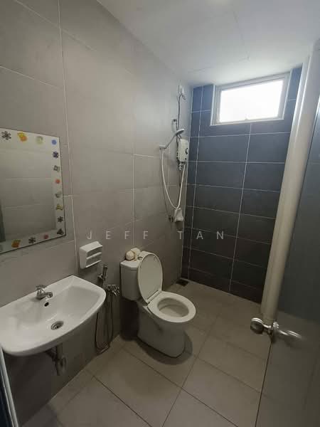 Kondominium untuk Disewa di Residensi Kampung Paloh (PR1MA @ Kampung Paloh) - Jeff Tan - Bathroom - PropertyGuru.com.my