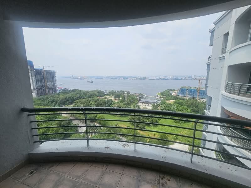 Kondominium untuk Dijual di The Straits View Condominium - Carly Voon - Balcony - PropertyGuru.com.my