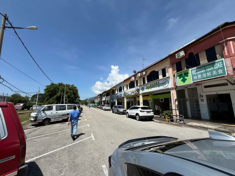 Shop for Sale in Sungai Siput (Perak) - Qazin Khoo - Exterior - PropertyGuru.com.my