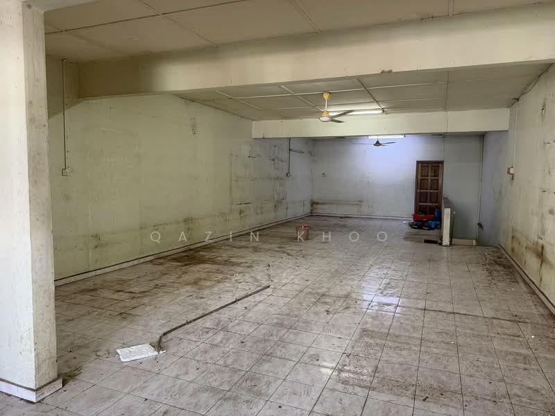 Shop for Sale in Sungai Siput (Perak) - Qazin Khoo - Interior - PropertyGuru.com.my