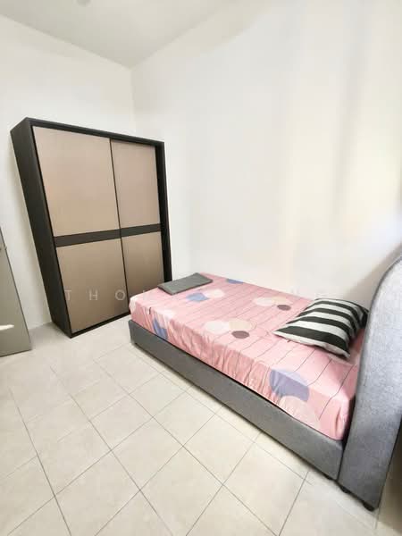 Pangsapuri untuk Disewa di SP Lodge Sri Pertiwi - Thomas Tong - Bedroom - PropertyGuru.com.my