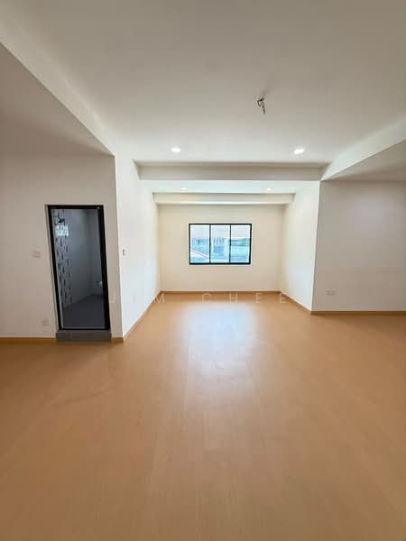 Semi-Detached House for Sale in Pasir Gudang (Johor) - Jim Chee - Living Room - PropertyGuru.com.my