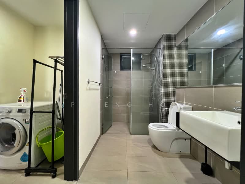 Apartment for Rent at V Residence Suites @ Sunway Velocity - Yap Weng Hong - Bathroom - PropertyGuru.com.my
