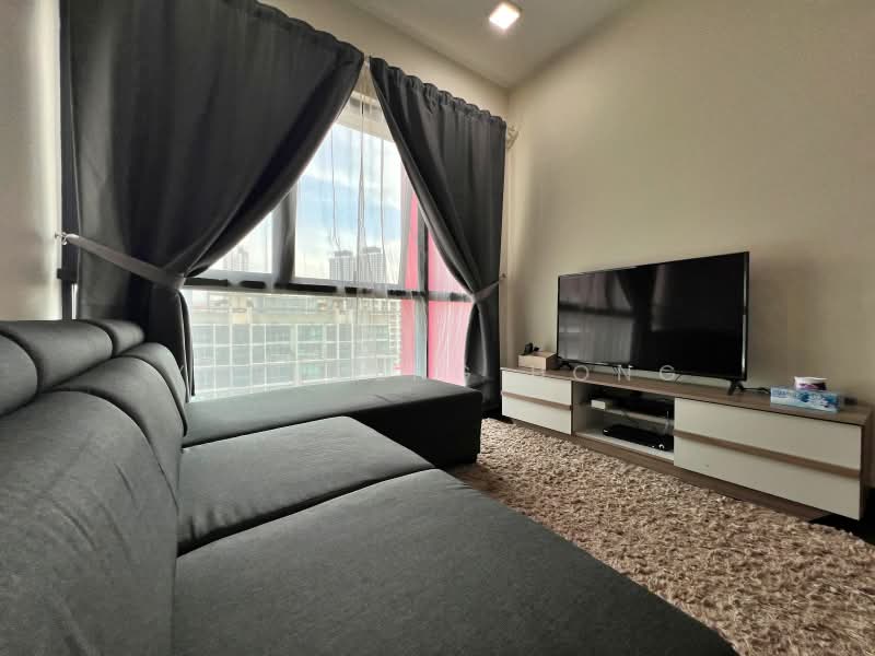 Apartment for Rent at V Residence Suites @ Sunway Velocity - Yap Weng Hong - Living Room - PropertyGuru.com.my