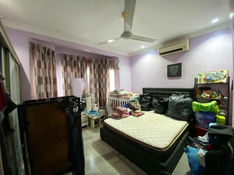 1.5-storey Terraced House for Sale in Seksyen 7 (Kota Damansara) - Thoriq Suparman - Bedroom - PropertyGuru.com.my