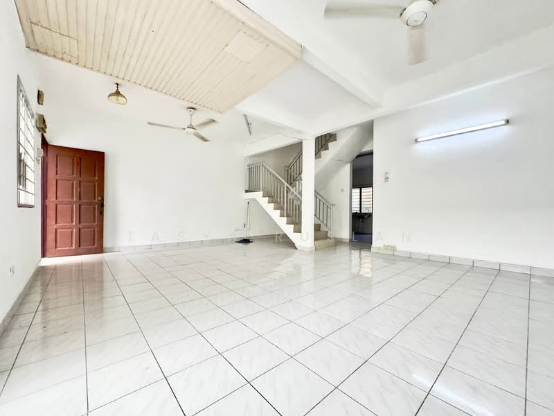 Rumah Teres 2-Tingkat untuk Dijual di Seksyen 7 (Shah Alam) - Tasya Ruslan - PropertyGuru.com.my