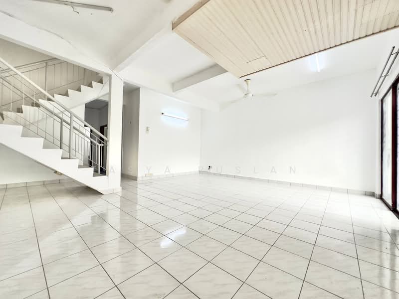 Rumah Teres 2-Tingkat untuk Dijual di Seksyen 7 (Shah Alam) - Tasya Ruslan - PropertyGuru.com.my