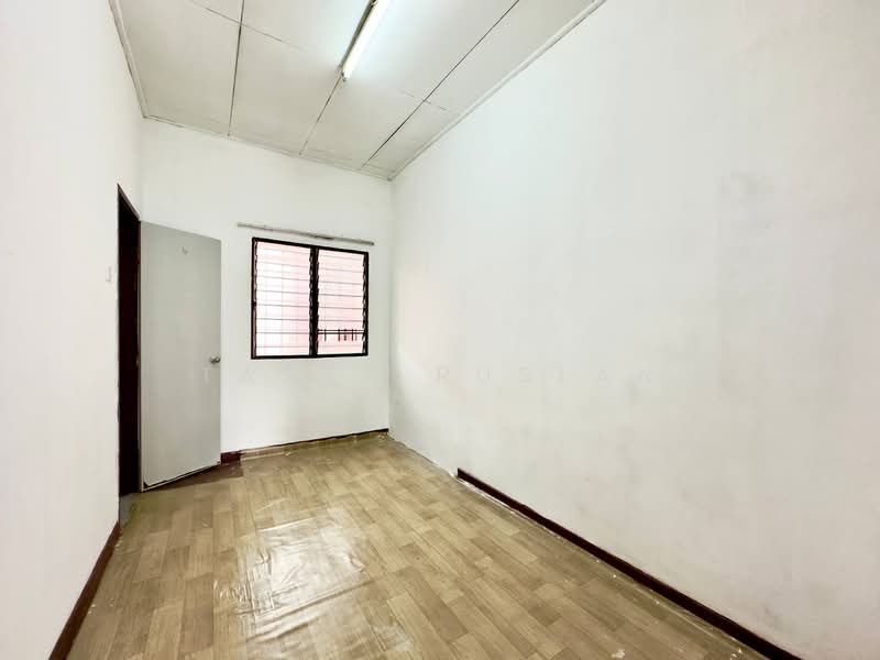 Rumah Teres 2-Tingkat untuk Dijual di Seksyen 7 (Shah Alam) - Tasya Ruslan - PropertyGuru.com.my