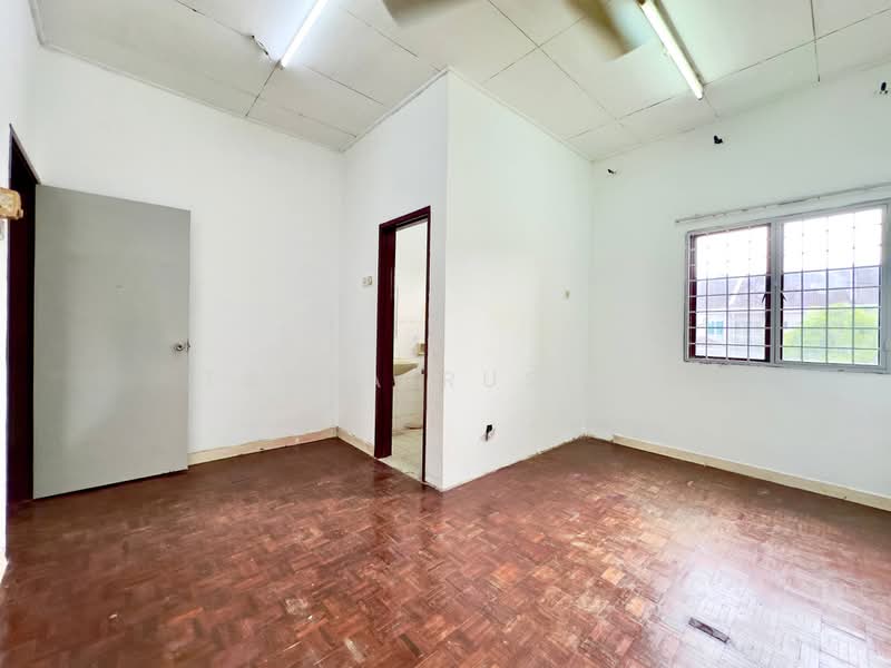 Rumah Teres 2-Tingkat untuk Dijual di Seksyen 7 (Shah Alam) - Tasya Ruslan - PropertyGuru.com.my
