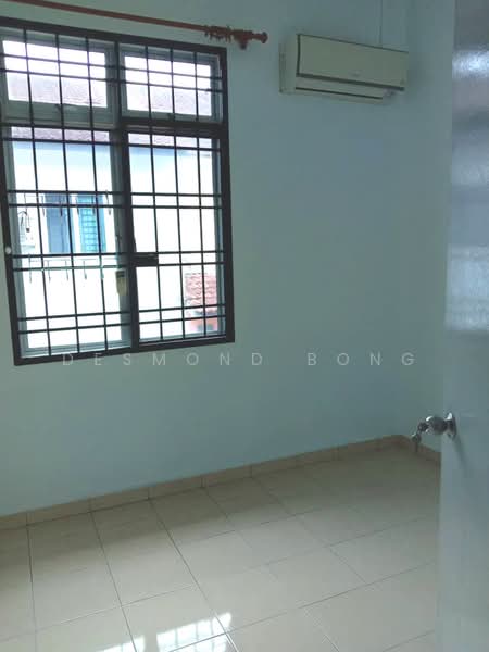 Rumah Teres 2-Tingkat untuk Disewa di Taman Desa Tebrau (Tebrau) - Desmond Bong - Interior - PropertyGuru.com.my