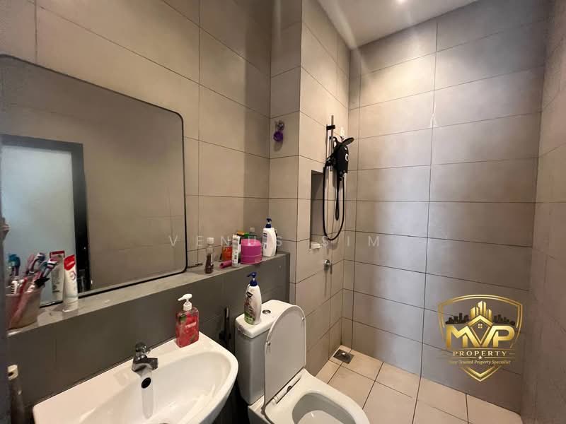 2-storey Terraced House for Rent in Telok Panglima Garang (Selangor) - Venus Sim - Bathroom - PropertyGuru.com.my