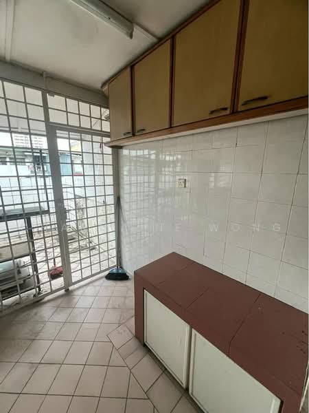 2-storey Terraced House for Rent in Taman Bukit Desa (Taman Desa) - Charmaine Wong - Kitchen - PropertyGuru.com.my