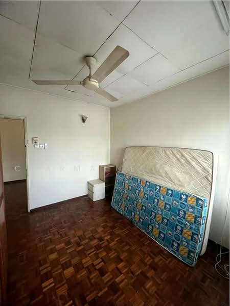 2-storey Terraced House for Rent in Taman Bukit Desa (Taman Desa) - Charmaine Wong - Bedroom - PropertyGuru.com.my