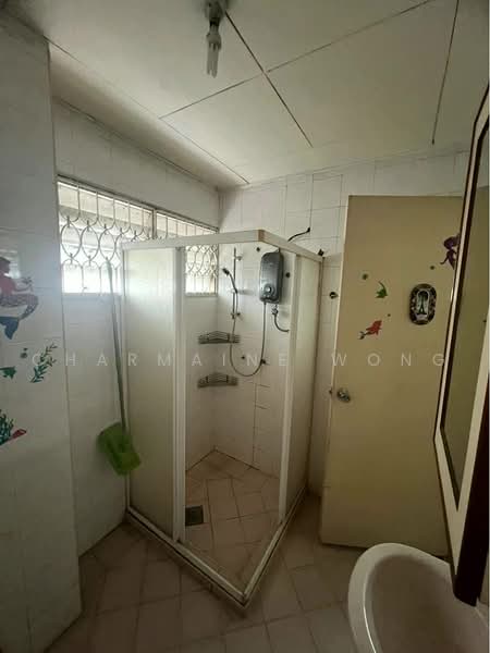 2-storey Terraced House for Rent in Taman Bukit Desa (Taman Desa) - Charmaine Wong - Bathroom - PropertyGuru.com.my