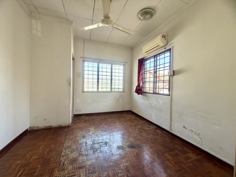 Rumah Teres 2 Tingkat untuk Dijual di Bandar Tun Hussein Onn (Cheras) - Janice Lau - Interior - PropertyGuru.com.my
