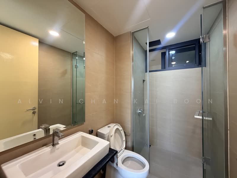 Kondominium untuk Dijual di Bora Residences - Alvin Chan Kai Boon - Bathroom - PropertyGuru.com.my