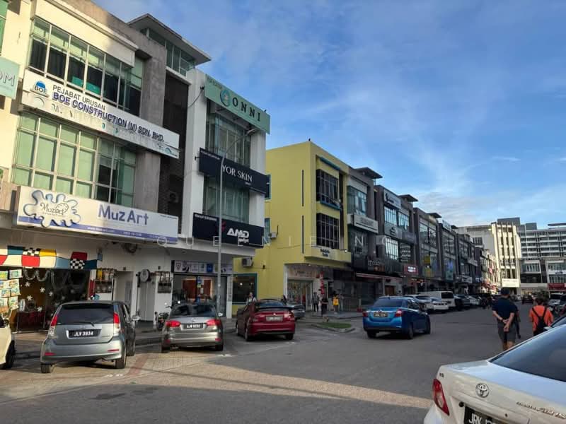 Shop / Office untuk Dijual di Taman Mount Austin (Tebrau) - Queenie Ng - Exterior - PropertyGuru.com.my