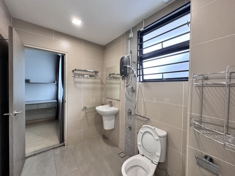 Rumah Teres 2-Tingkat untuk Disewa di Bukit Raja (Selangor) - Clement Yew - Bathroom - PropertyGuru.com.my