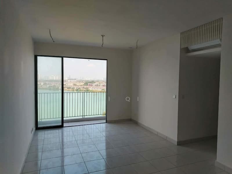 Kediaman Servis untuk Disewa di E'Island Lake Haven - Hui Qi - Living Room - PropertyGuru.com.my