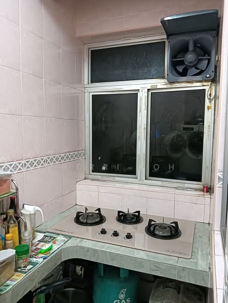 Condominium for Rent at D'aman Crimson - Sherri Koh - Kitchen - PropertyGuru.com.my