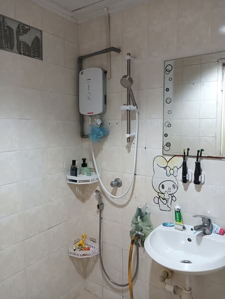 Condominium for Rent at D'aman Crimson - Sherri Koh - Bathroom - PropertyGuru.com.my