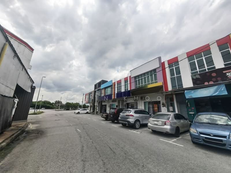 Shop for Sale in Ipoh (Perak) - Qazin Khoo - Exterior - PropertyGuru.com.my