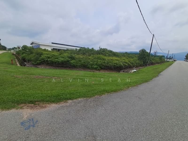Tanah Perindustrian untuk Dijual di Kawasan Perindustrian Lukut (Kota Tinggi) - Alvin Seah - Exterior - PropertyGuru.com.my