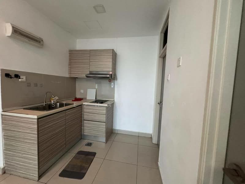 Kondominium untuk Dijual di PARC Regency (Residensi Masai) - Stephanie Yap - Kitchen - PropertyGuru.com.my