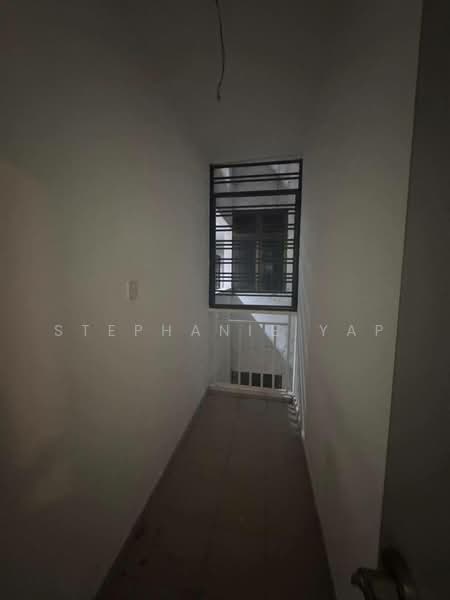 Kondominium untuk Dijual di PARC Regency (Residensi Masai) - Stephanie Yap - Corridor - PropertyGuru.com.my