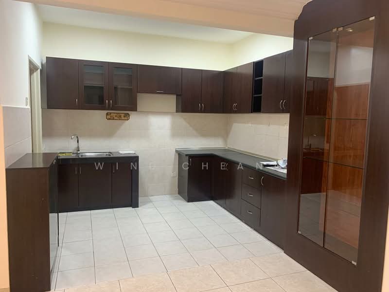 Kondominium untuk Dijual di Casa Tropicana - Wind Cheang - Kitchen - PropertyGuru.com.my