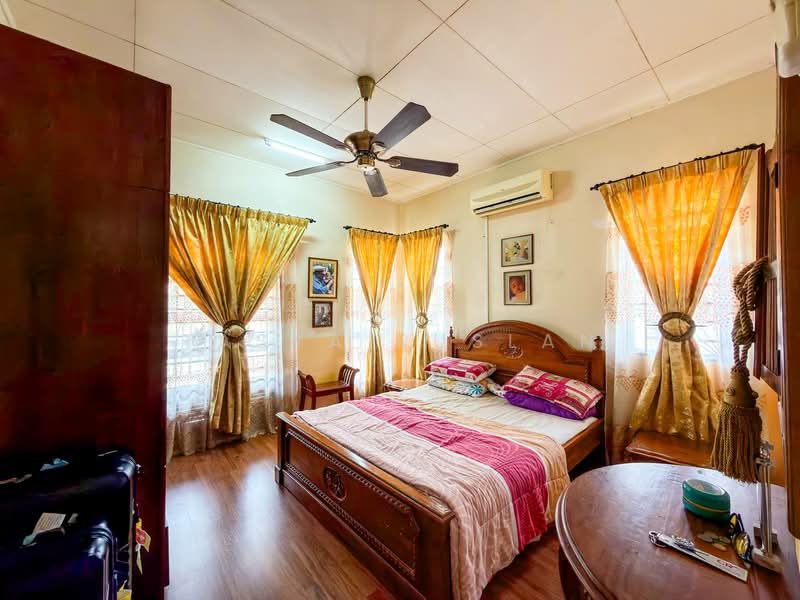 Bungalow House untuk Dijual di Nilai Impian (Nilai) - Tasya Ruslan - PropertyGuru.com.my