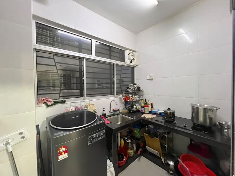Pangsapuri untuk Dijual di Residensi Alam Damai (PR1MA @ Alam Damai) - Eric Liew - Kitchen - PropertyGuru.com.my