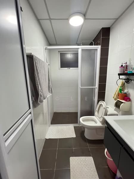 Pangsapuri untuk Dijual di Residensi Alam Damai (PR1MA @ Alam Damai) - Eric Liew - Bathroom - PropertyGuru.com.my