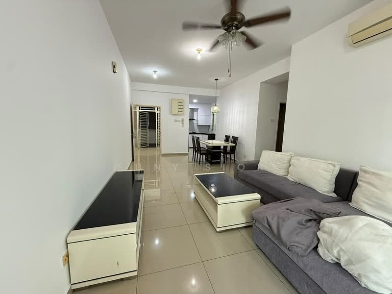 Condominium for Sale at Fairway Suites - Suny Sior - Living Room - PropertyGuru.com.my