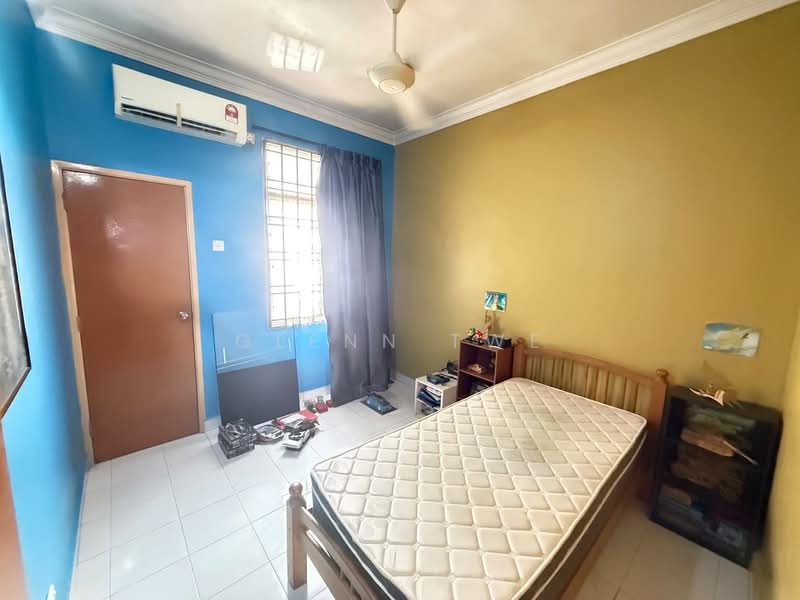 2-storey Terraced House for Rent in Taman Sri Pulai Perdana (Skudai) - Glenn Twe - Bedroom - PropertyGuru.com.my
