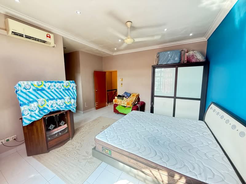 2-storey Terraced House for Rent in Taman Sri Pulai Perdana (Skudai) - Glenn Twe - Bedroom - PropertyGuru.com.my