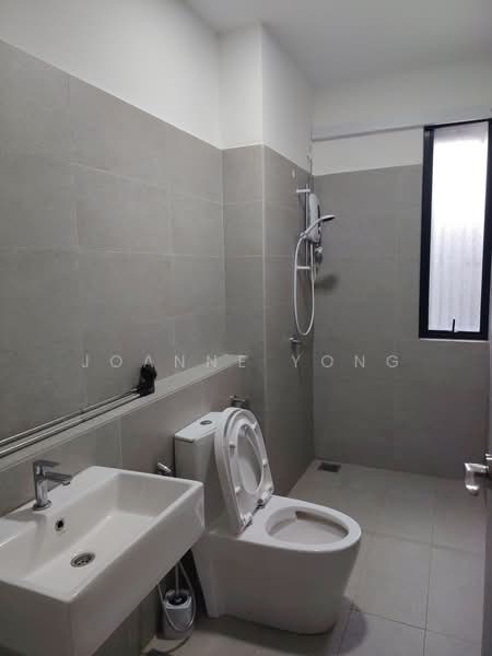 Terraced House for Rent in Johor Bahru (Johor) - JOANNE YONG - Bathroom - PropertyGuru.com.my