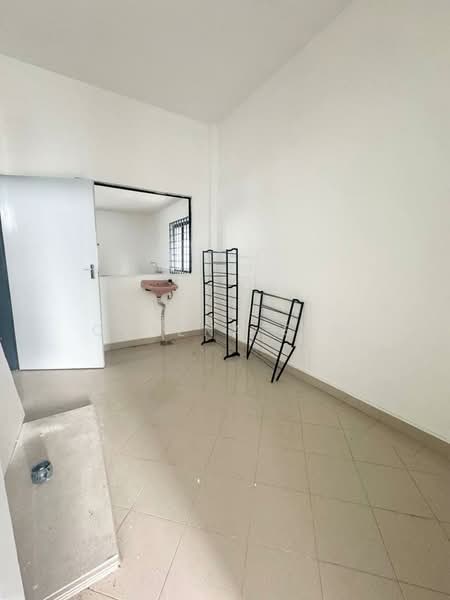 Bungalow House for Sale in Taman Kebun Teh (Johor Bahru) - Queena Sim - Interior - PropertyGuru.com.my