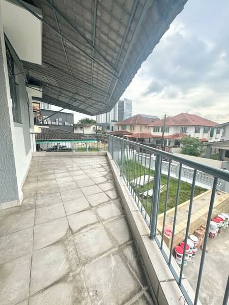 Bungalow House for Sale in Taman Kebun Teh (Johor Bahru) - Queena Sim - Balcony - PropertyGuru.com.my