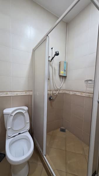 Rumah Teres 2-Tingkat untuk Disewa di Usj 1 (Subang Jaya) - ANGELINE ANG - Bathroom - PropertyGuru.com.my